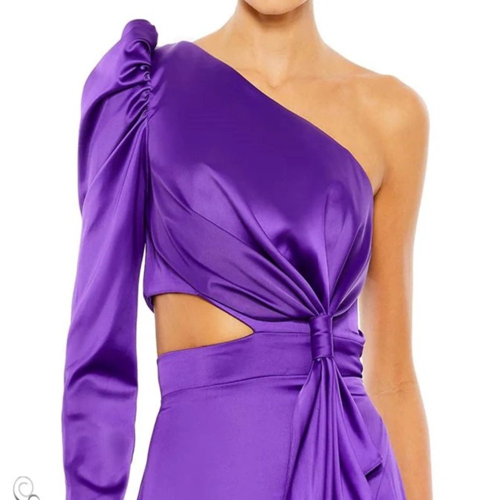 ✔️#72 BNWT MAC Duggal gown #49570 as is